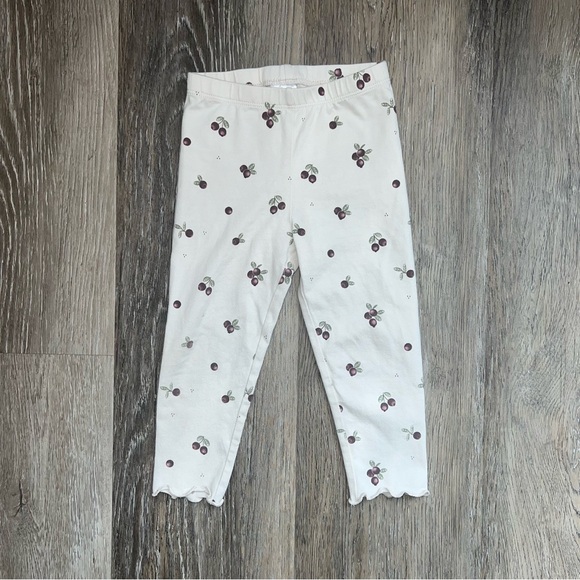 Firsts by Petit Lem berry print scalloped leggings - Picture 2 of 7